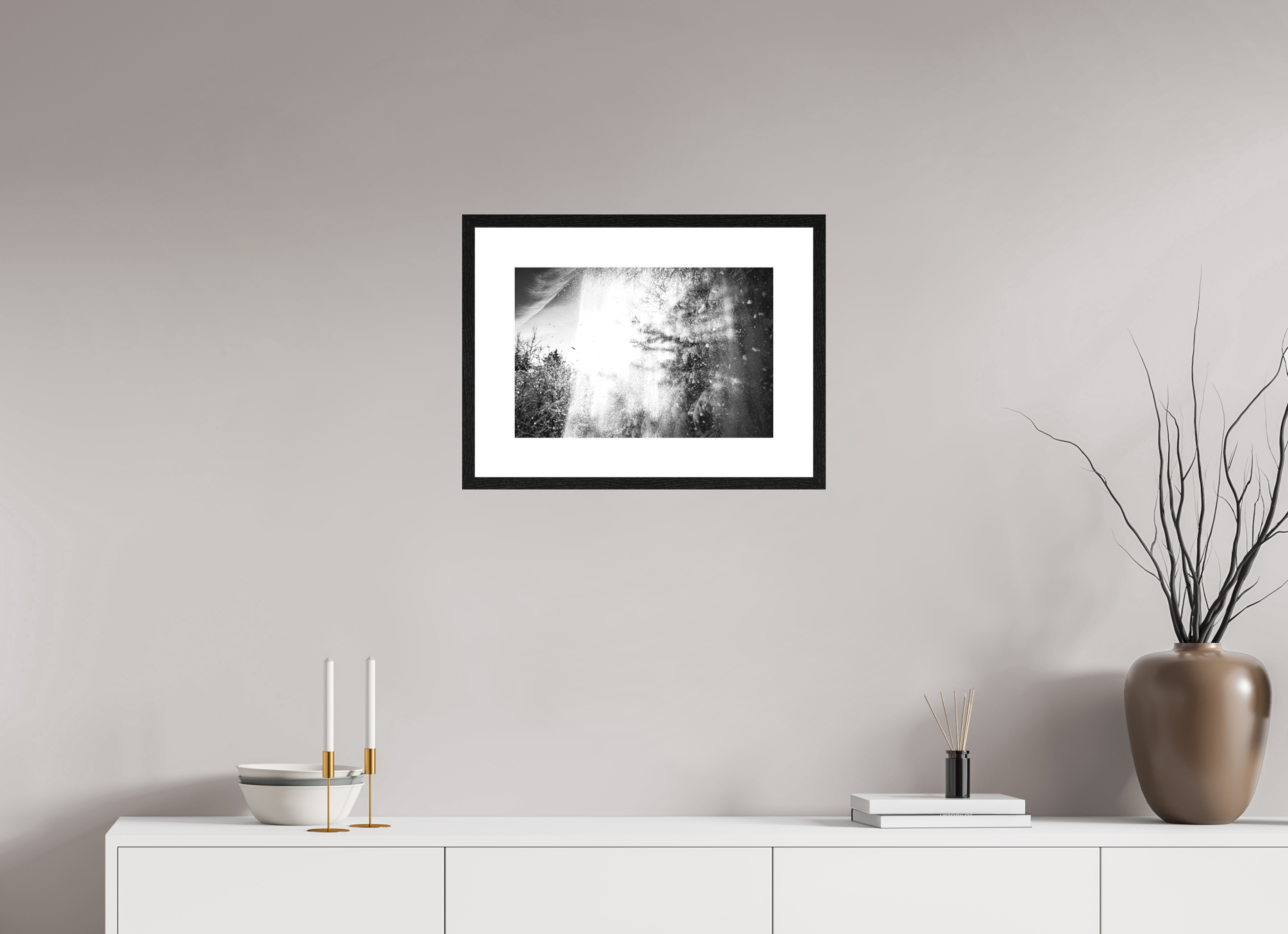 45 x 30 cm, Framed Passepartout (Hahnemühle Photo Rag Baryta) Frozen Shine