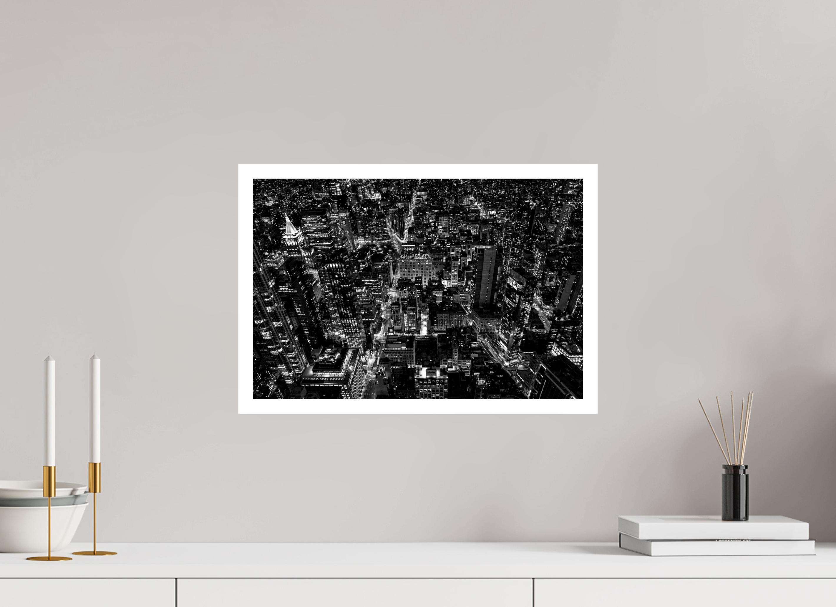 45 x 30 cm, Unframed (Hahnemühle Photo Rag Baryta) Above The Streets NEW